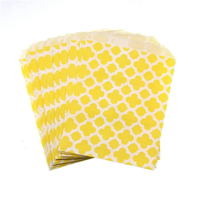 25pcs candy bag wedding favor bags Valentine 's Day paper Bag Gift Packaging Wedding Party decoration Even Party Supplies