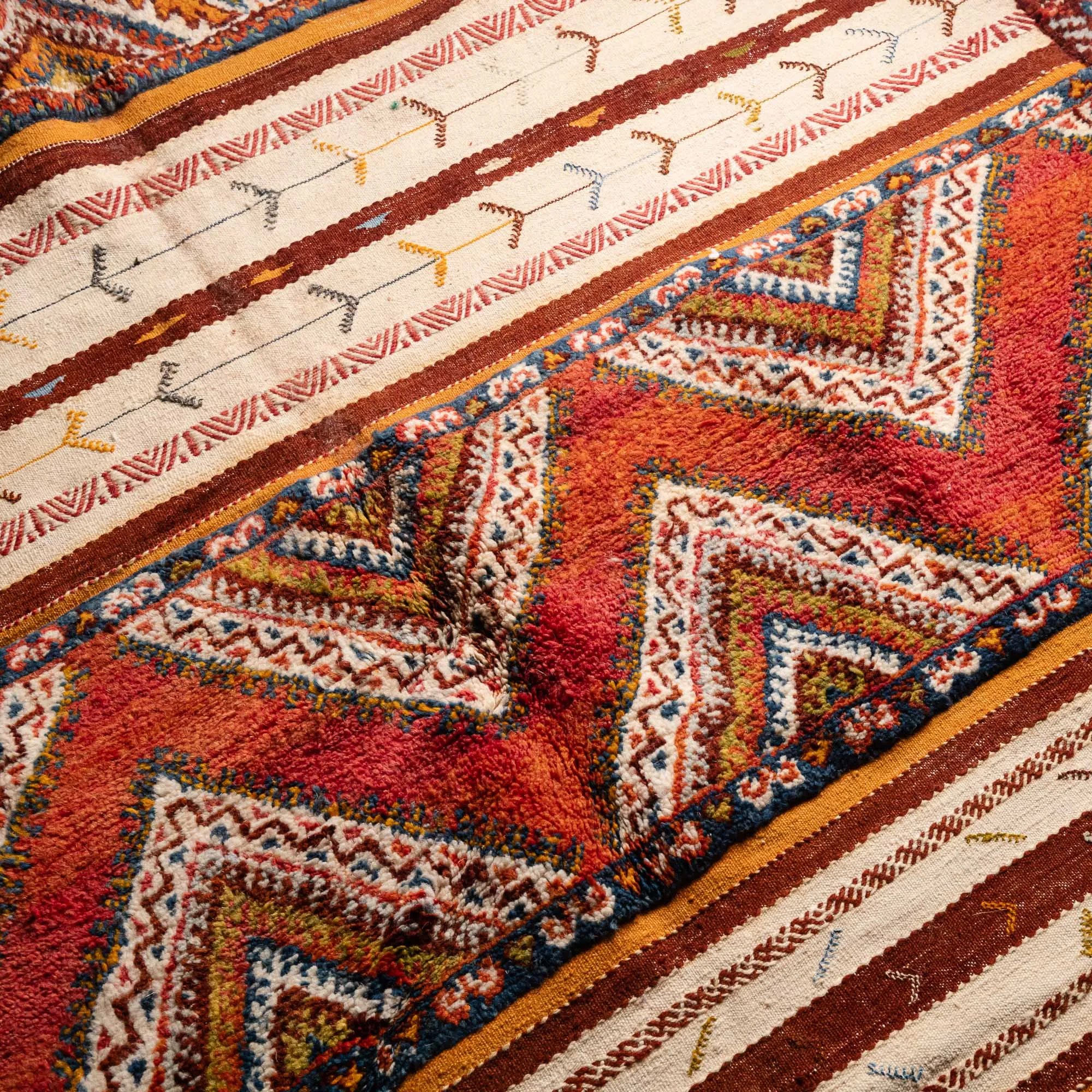 Assid - taznakht kilim rug