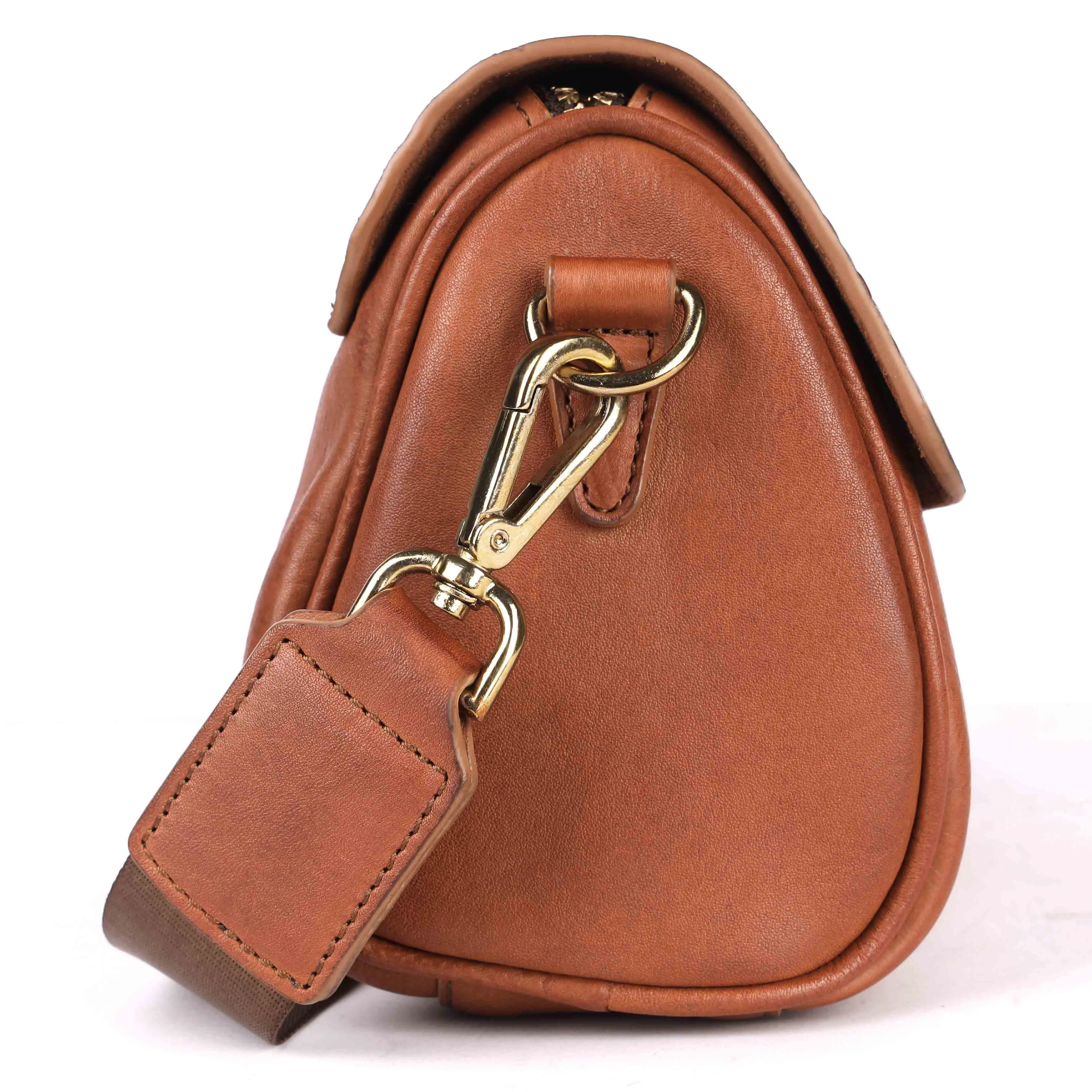 Astra - The Sling Bag