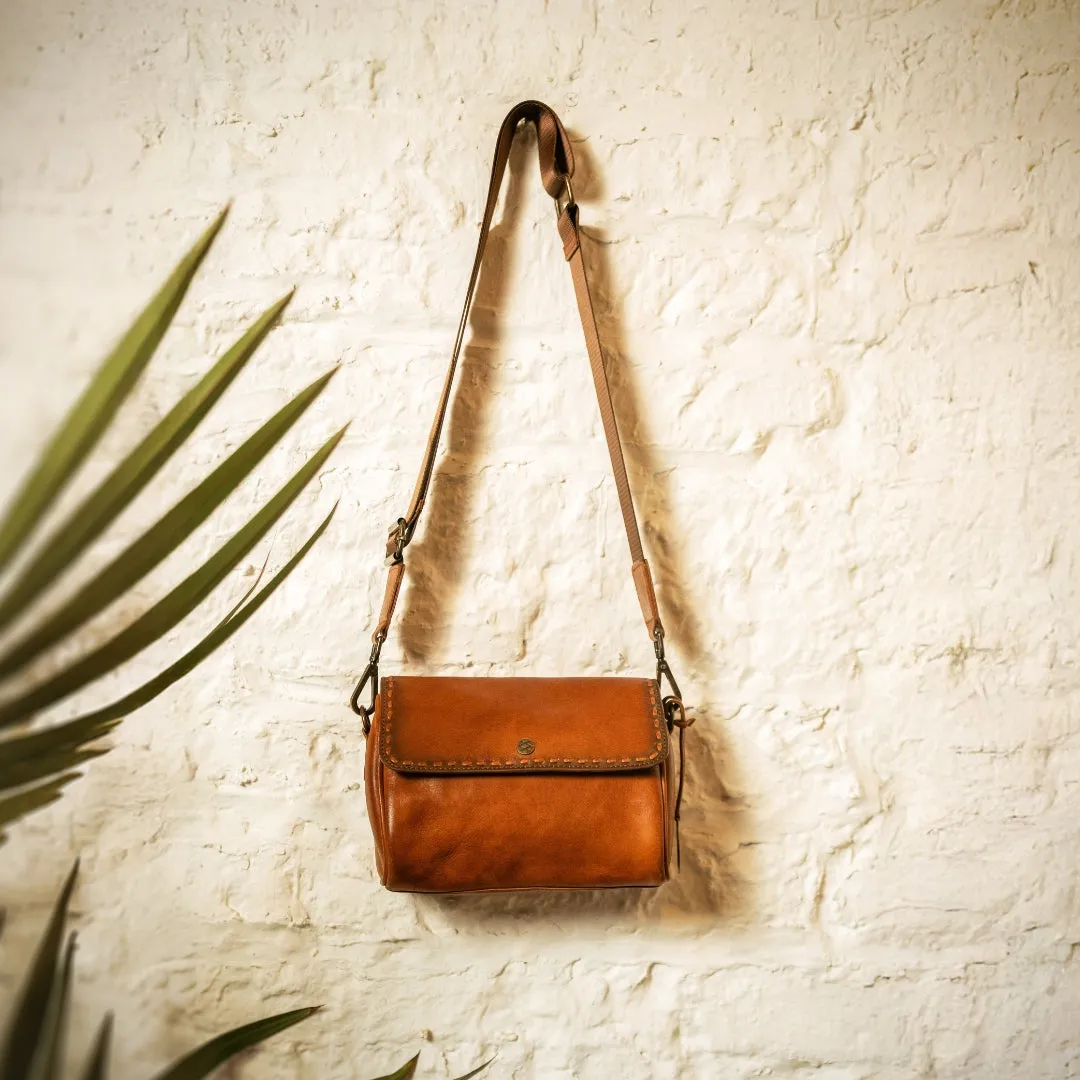 Astra - The Sling Bag