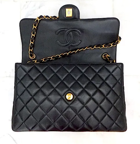 Authentic Chanel Vintage Black 2.55 Jumbo Flapover