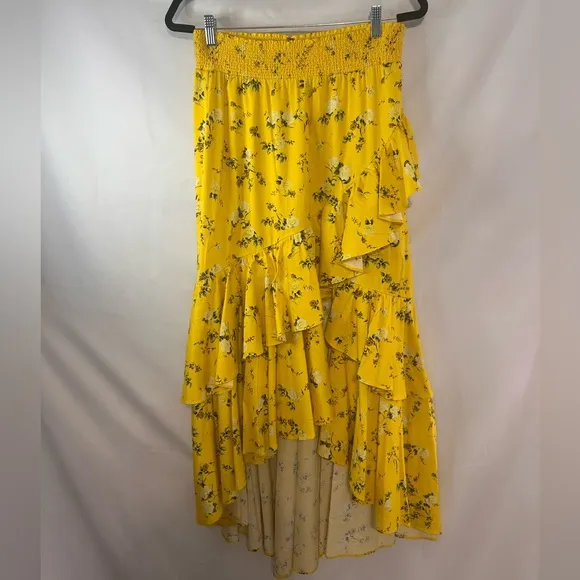 COPY - Alice   Olivia Escape Ditsy Sunbeam skirt.  Size 8.High low hem. Retail…