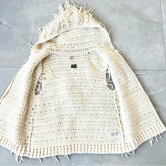 ECOTE Natural Cream Wool Blend Fringe Shaggy Knit Hoodie Zipper Vest Sz M NWT