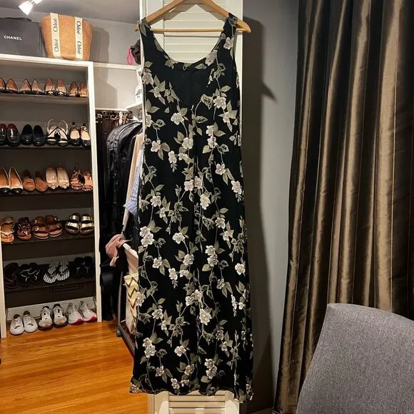 Gorgeous Floral Silk Maxi Dress