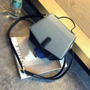 House-Shaped Bag