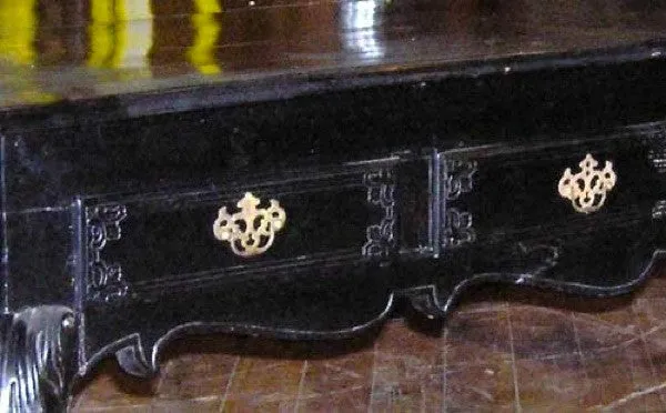 Important Large Indo-Portuguese Ebonized Teak Library Desk