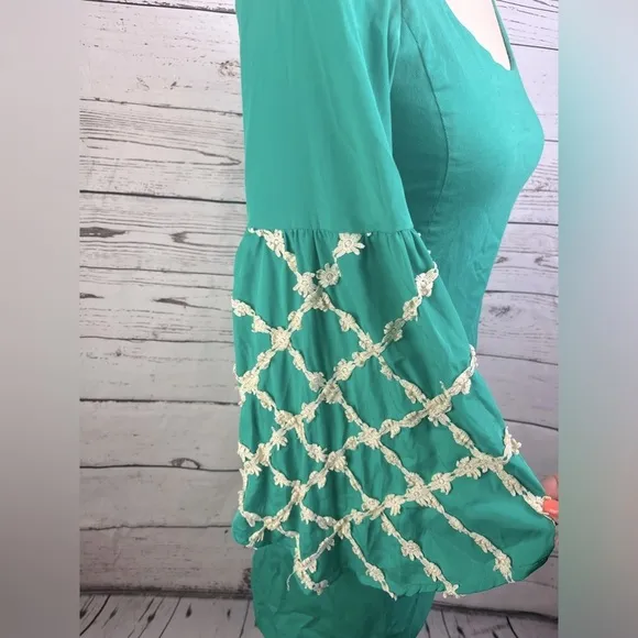Judith March Green Bell Sleeve Mini Dress