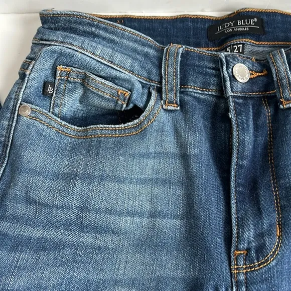 Judy Blue Sharon High Rise Released Hem Skinny blue jean zip closure