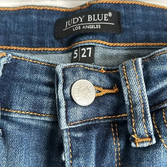 Judy Blue Sharon High Rise Released Hem Skinny blue jean zip closure