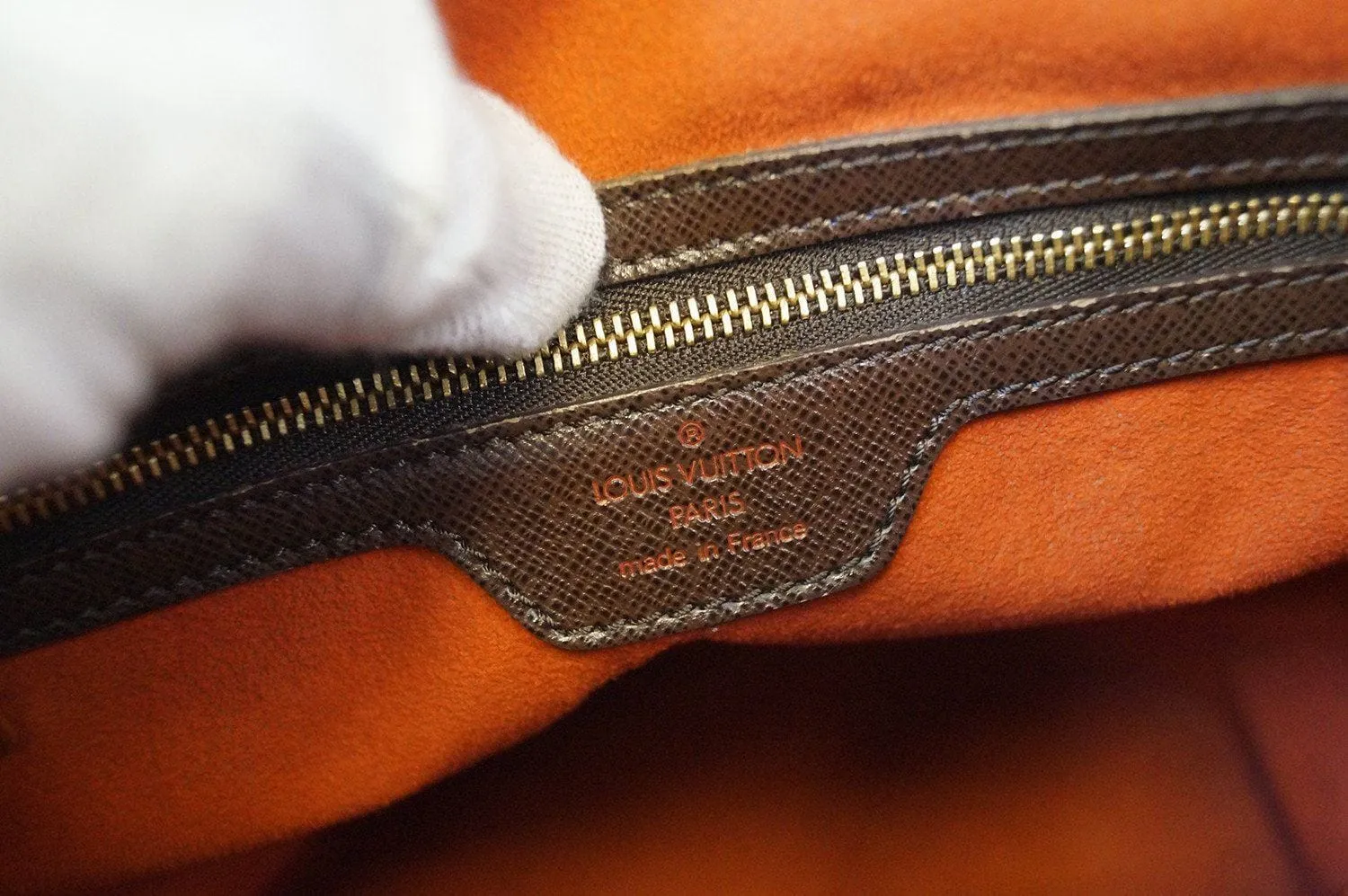 LOUIS VUITTON Damier Ebene Brown Marais Bucket Bag