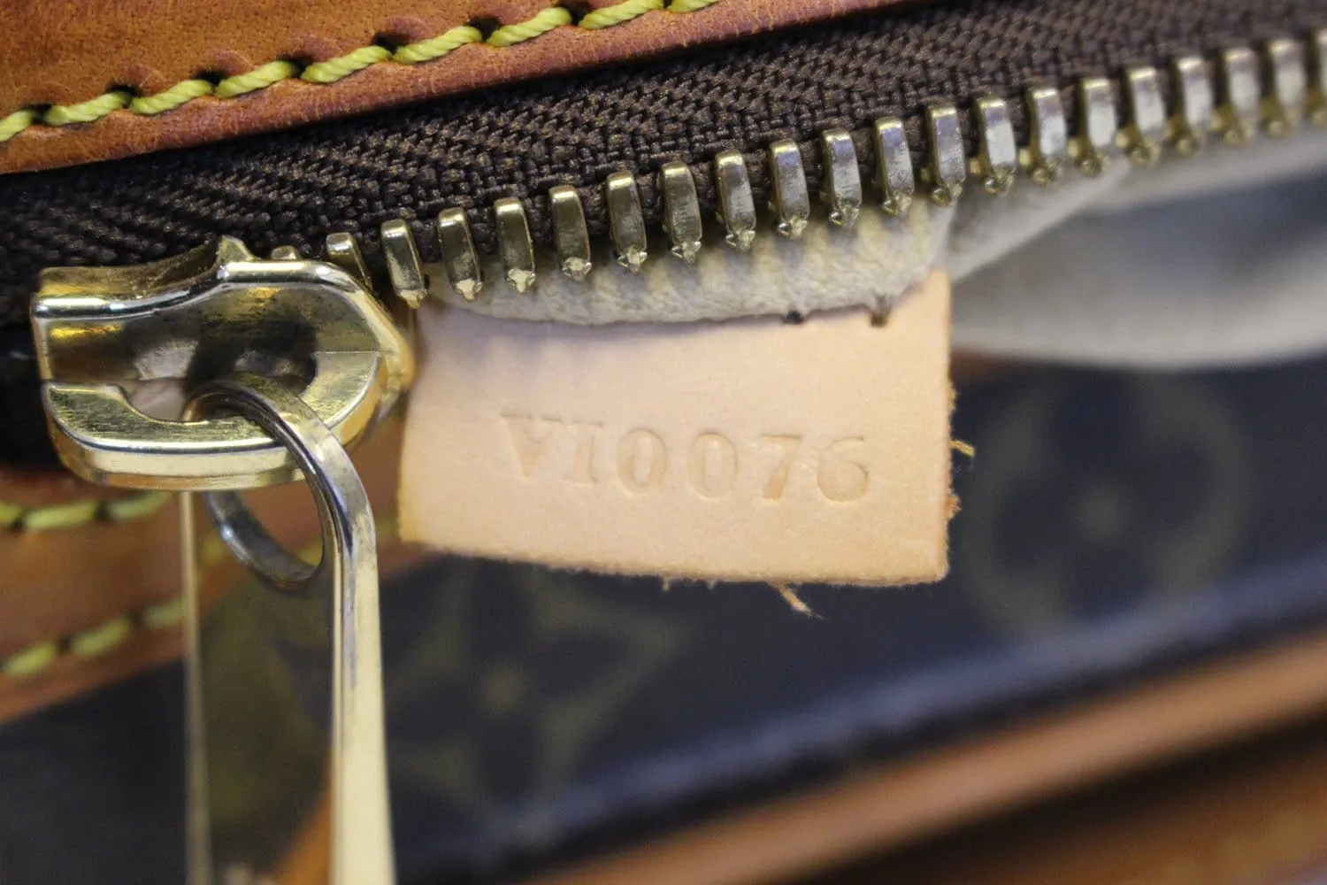 LOUIS VUITTON Monogram Hudson GM Shoulder Bag