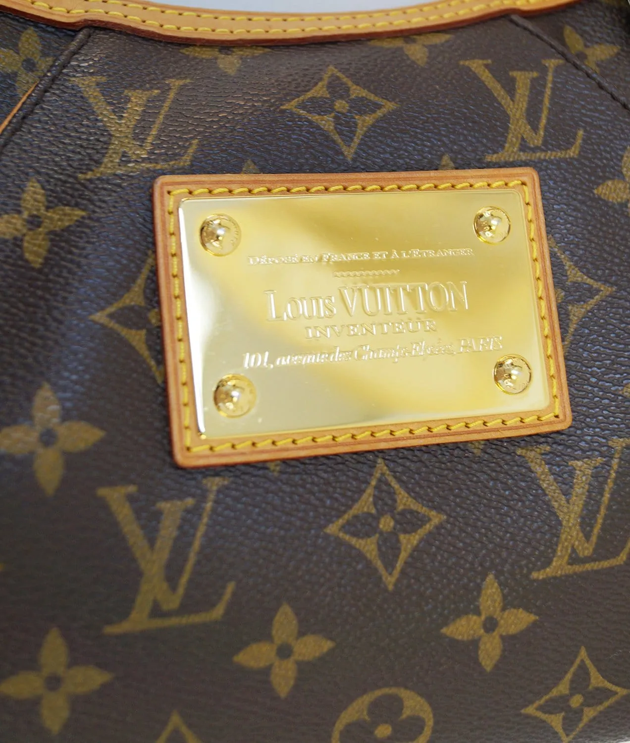 LOUIS VUITTON Monogram Thames PM Shoulder Bag