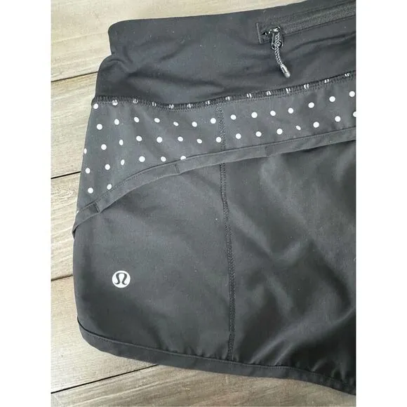 Lululemon Speed Shorts Reflective Dots Size 4