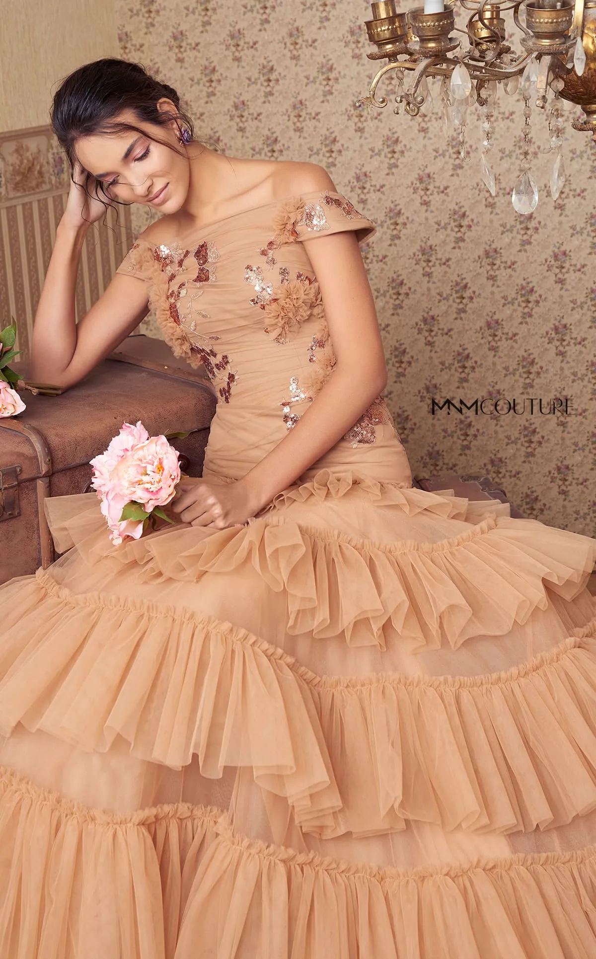 N0338 MNM Couture