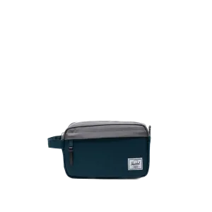 Neceser Herschel Chapter Travel Kit Reflecting Pond Gargoyle
