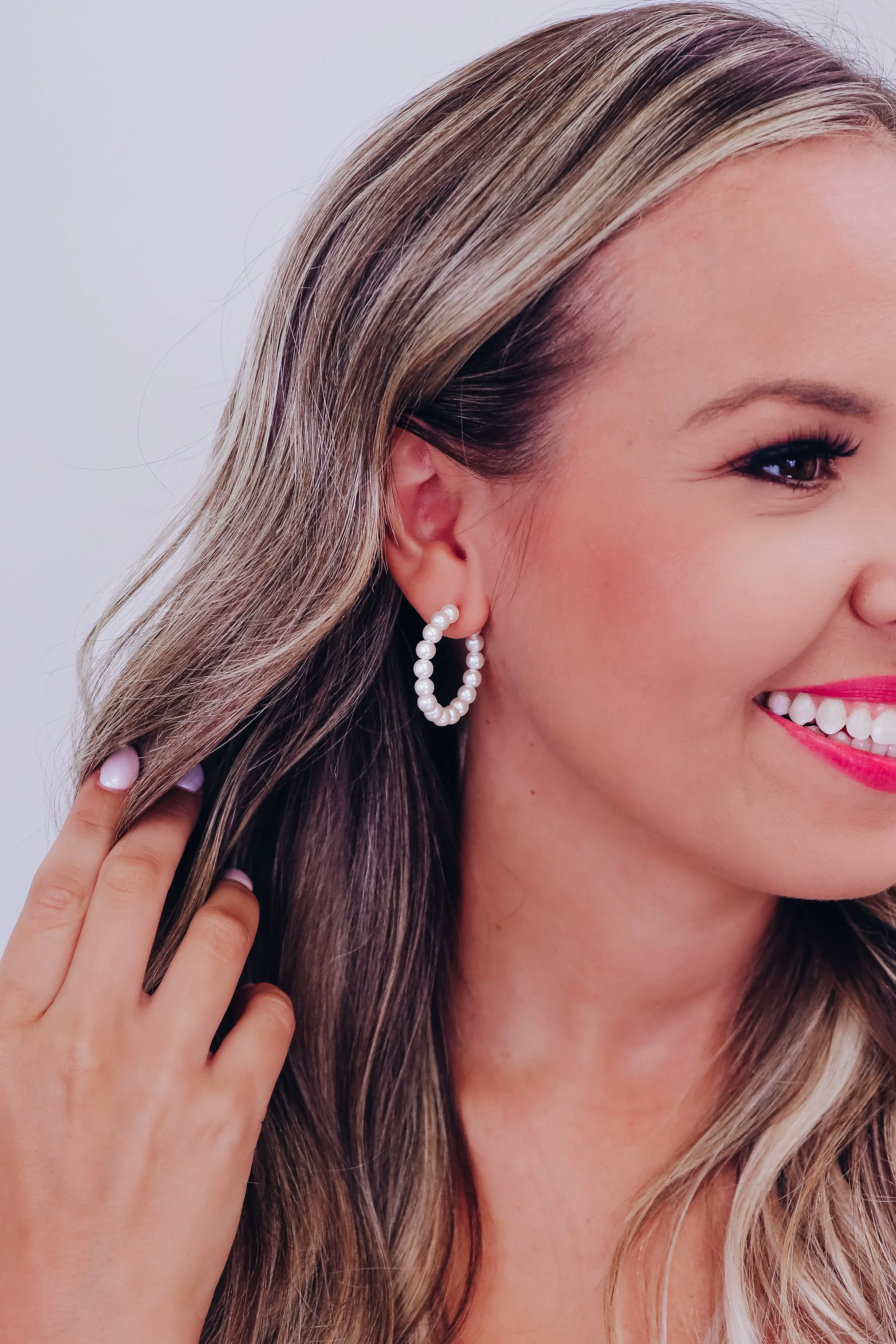 Pearl Bead Hoop Earrings - White