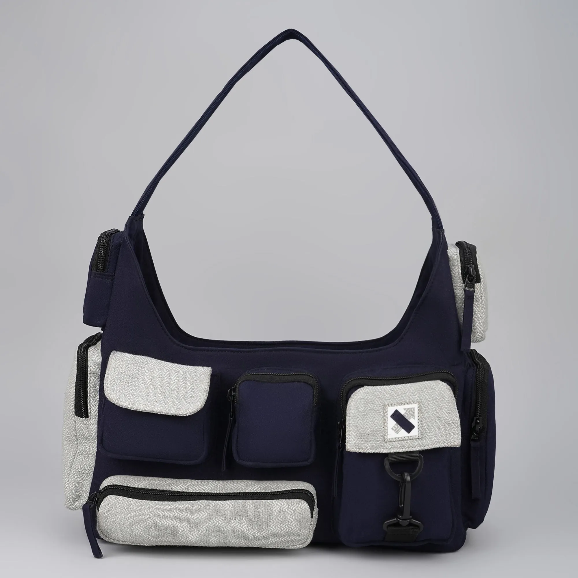 POCKET CLUSTER 243.156 SHOULDER BAG