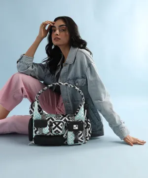 POCKET CLUSTER 243.160 SHOULDER BAG