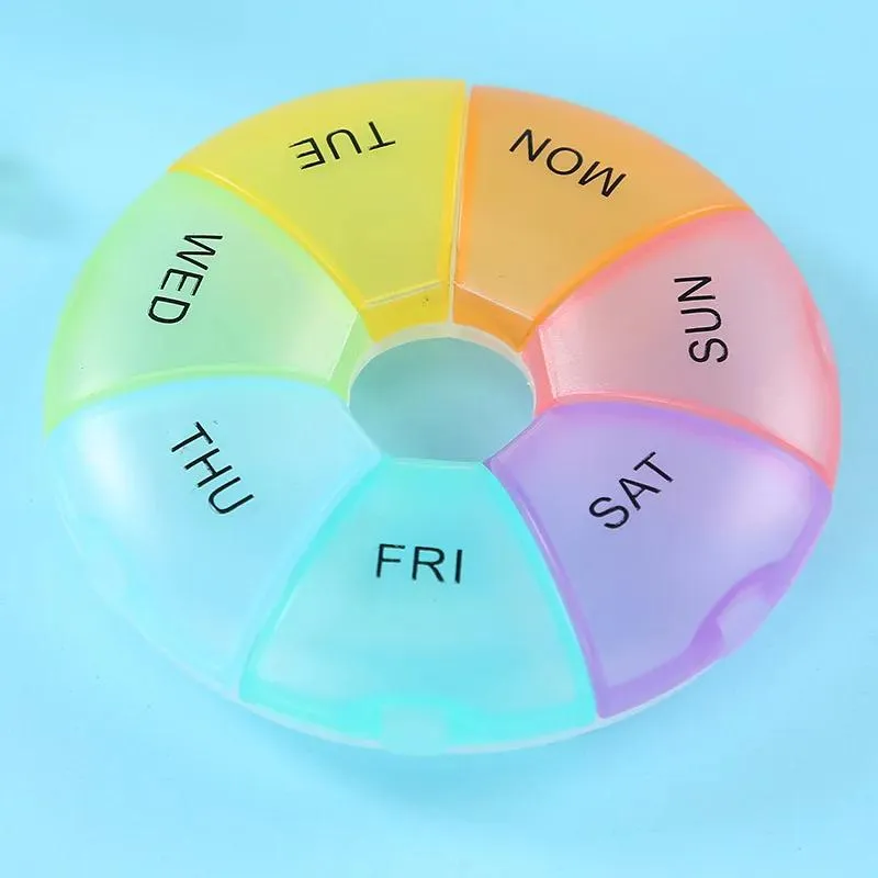 Portable 7-Day Round Pill Case – Compact Travel Organizer for Tablets