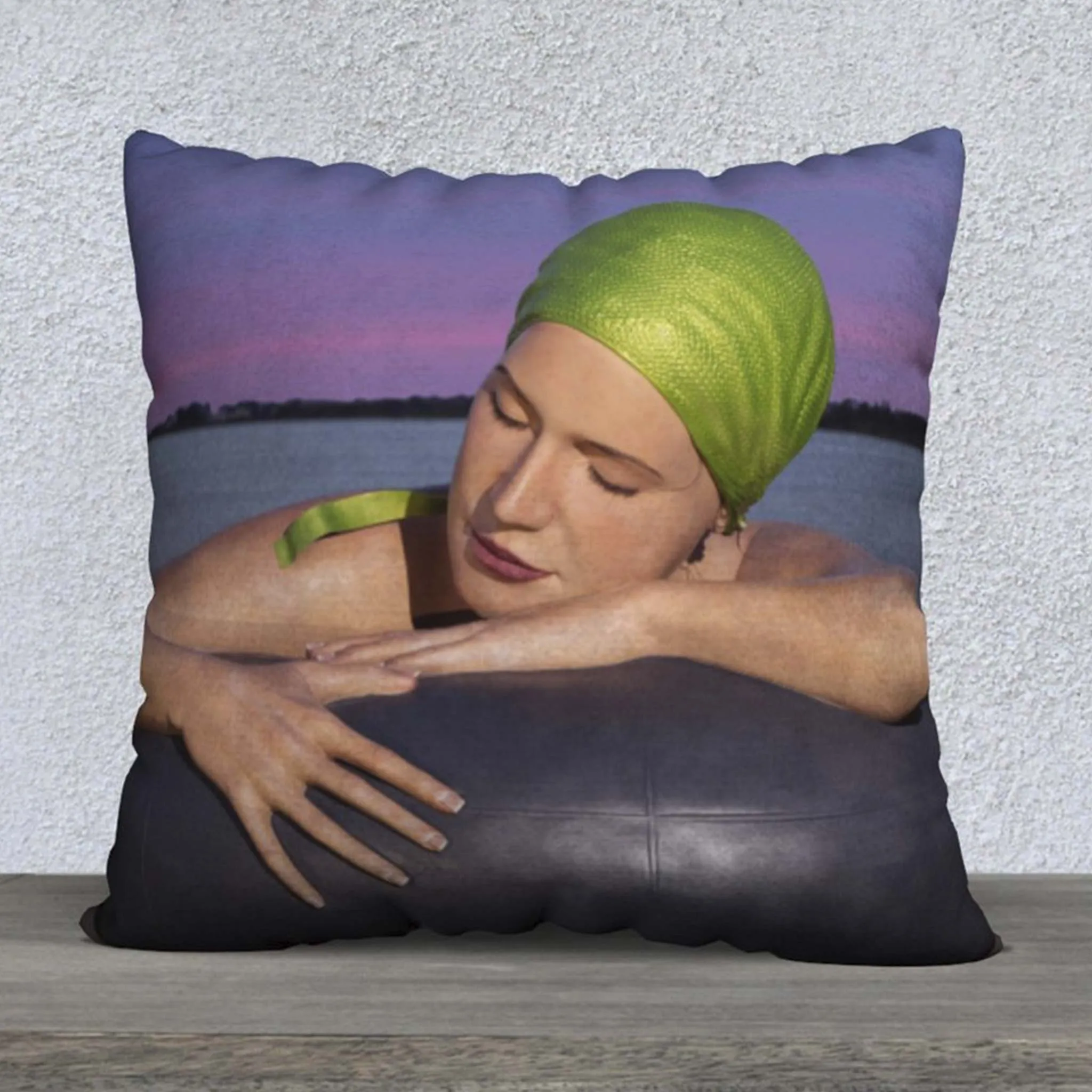 "Serena" inspired Velvet Pillowcase (L)