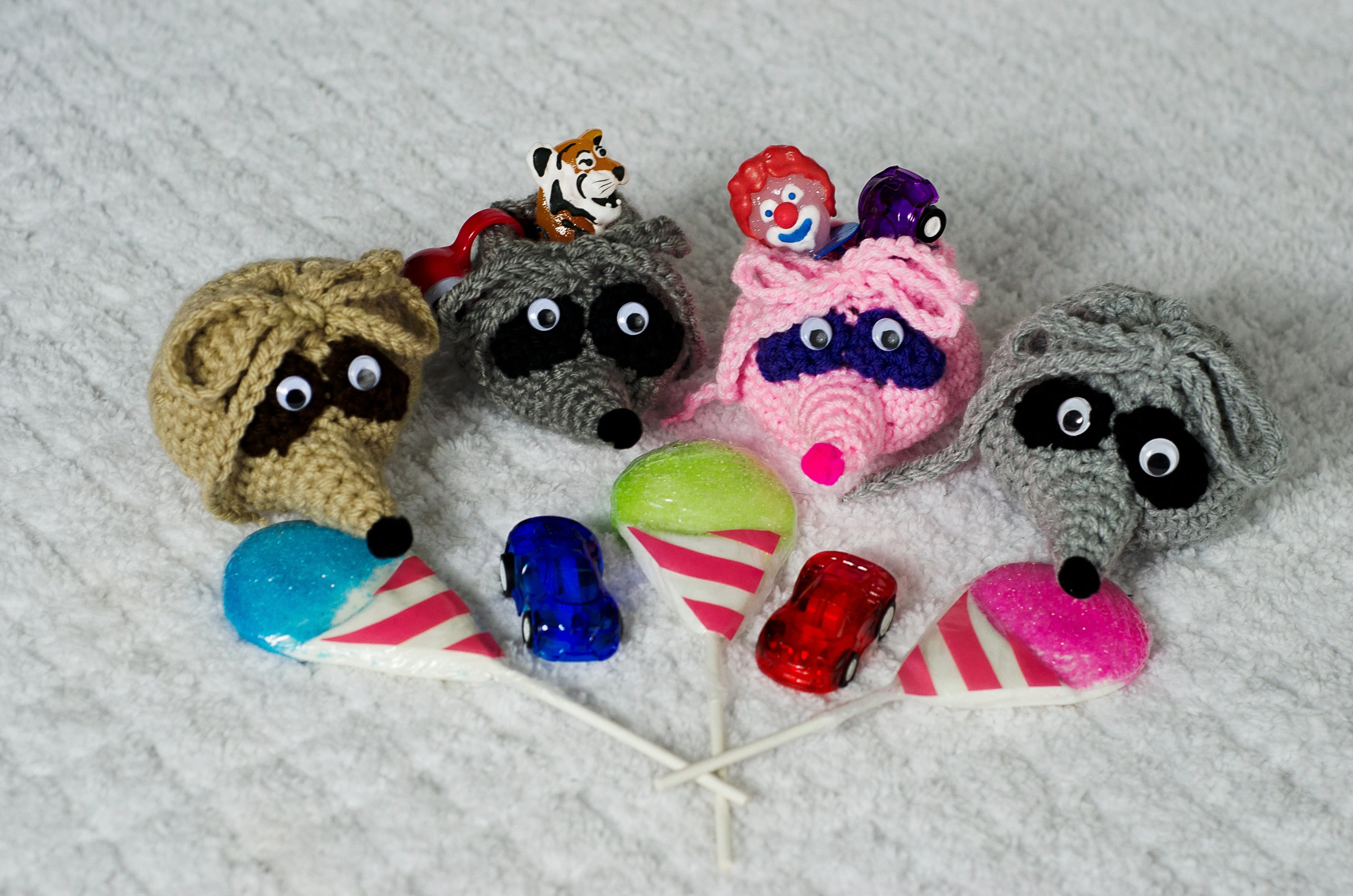 Raccoon Goody Bag Crochet Pattern