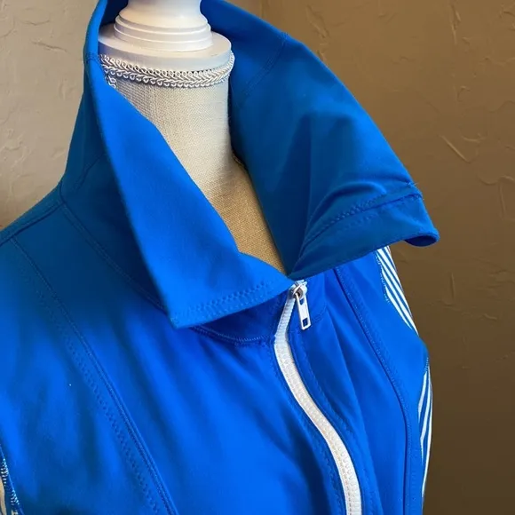 *Reworked* Lululemon Daily Yoga Jacket Beaming Blue/Classic Stripe Size 10
