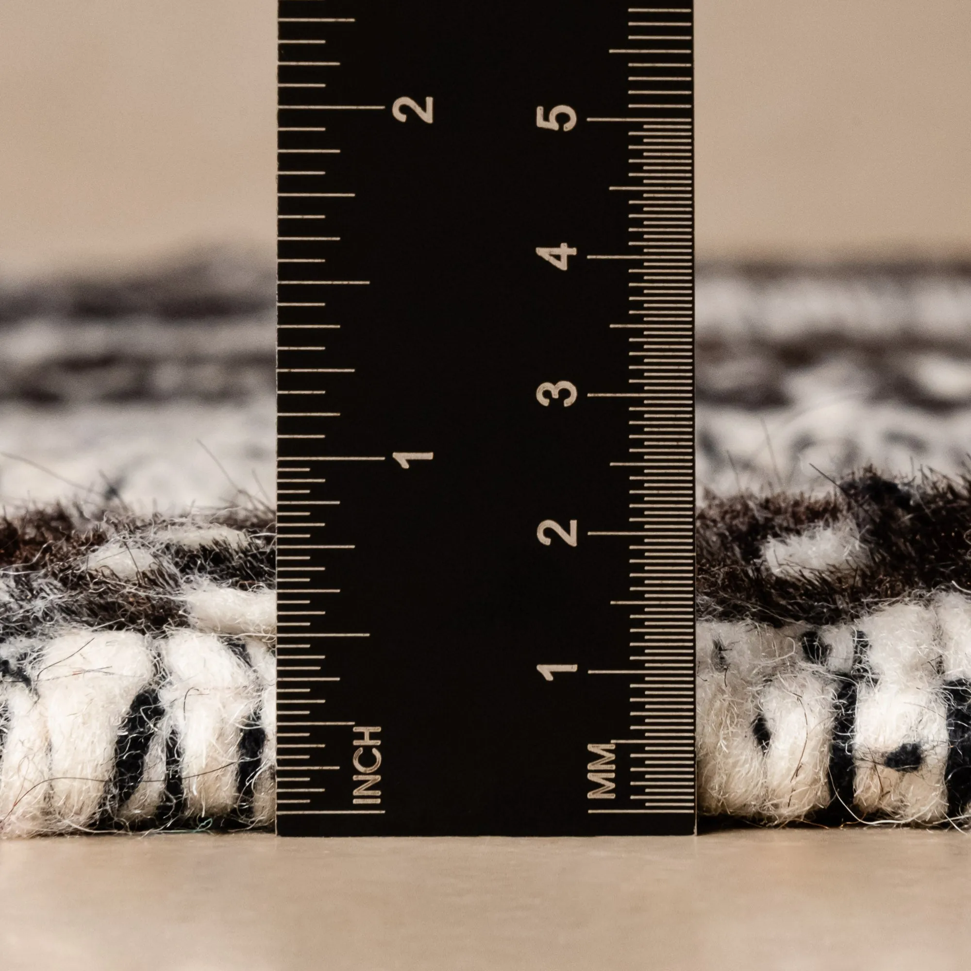 Sabrina - taznakht kilim rug