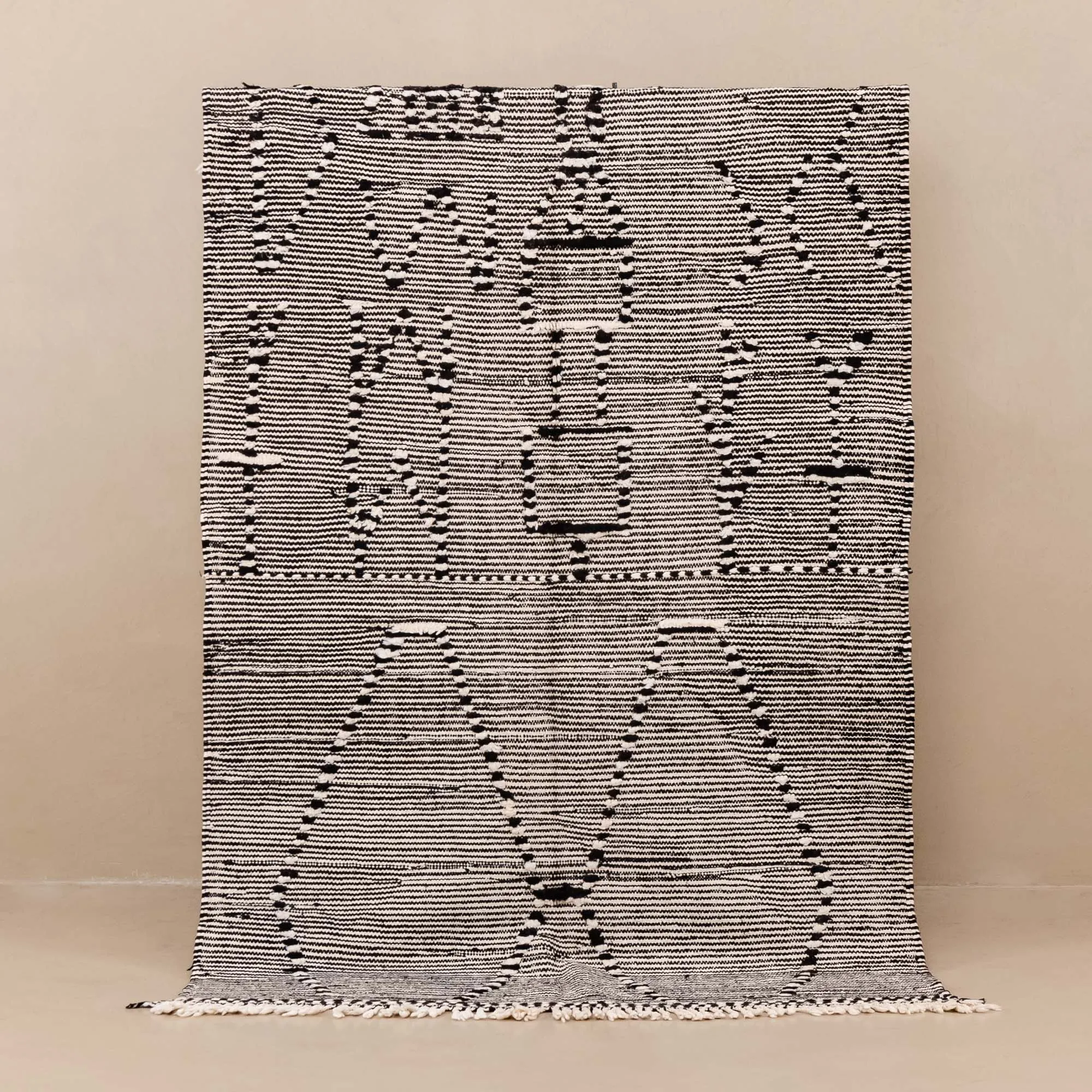 Sadghiyan - taznakht kilim rug