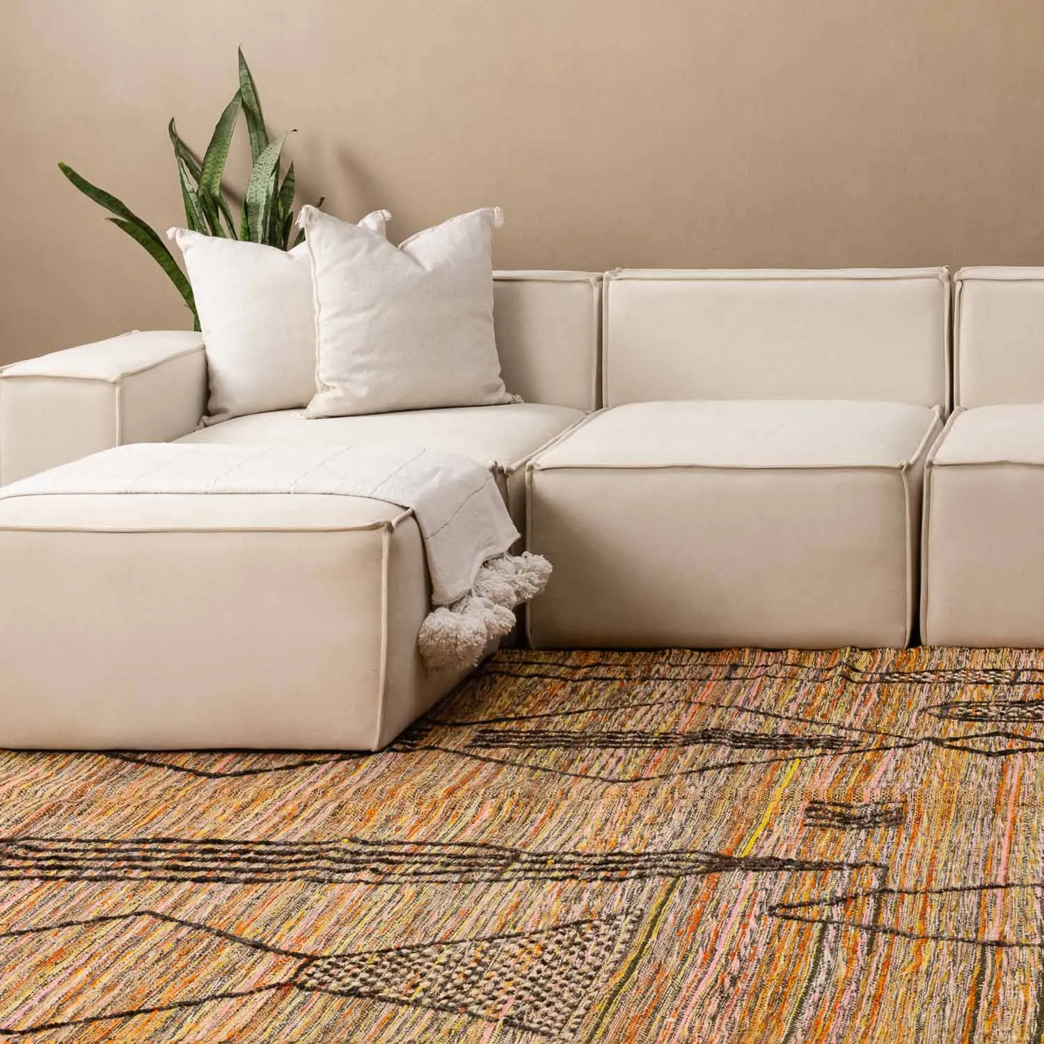Sayyida - taznakht kilim rug