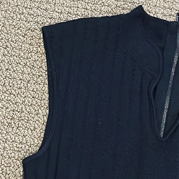 Ted Baker London Sharnn Stitch Detail Dress size 6 Black Skater Stretch