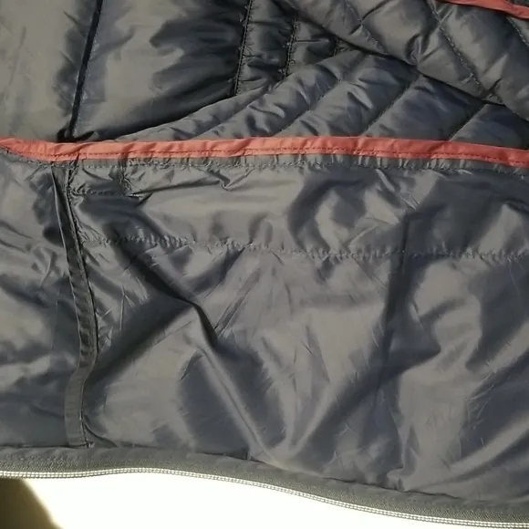 Tommy Hilfiger Featherweight Packable 90% Down Jacket in Navy