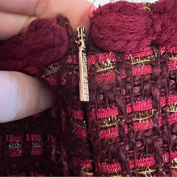 Tory Burch Victory tweed skirt Red pink gold sz 10