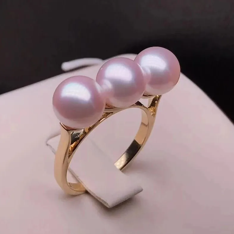 Tri-Pearl 7.5-8.0 mm Japanese Cultured Akoya Pearl Ring Mounted on 18K Gold