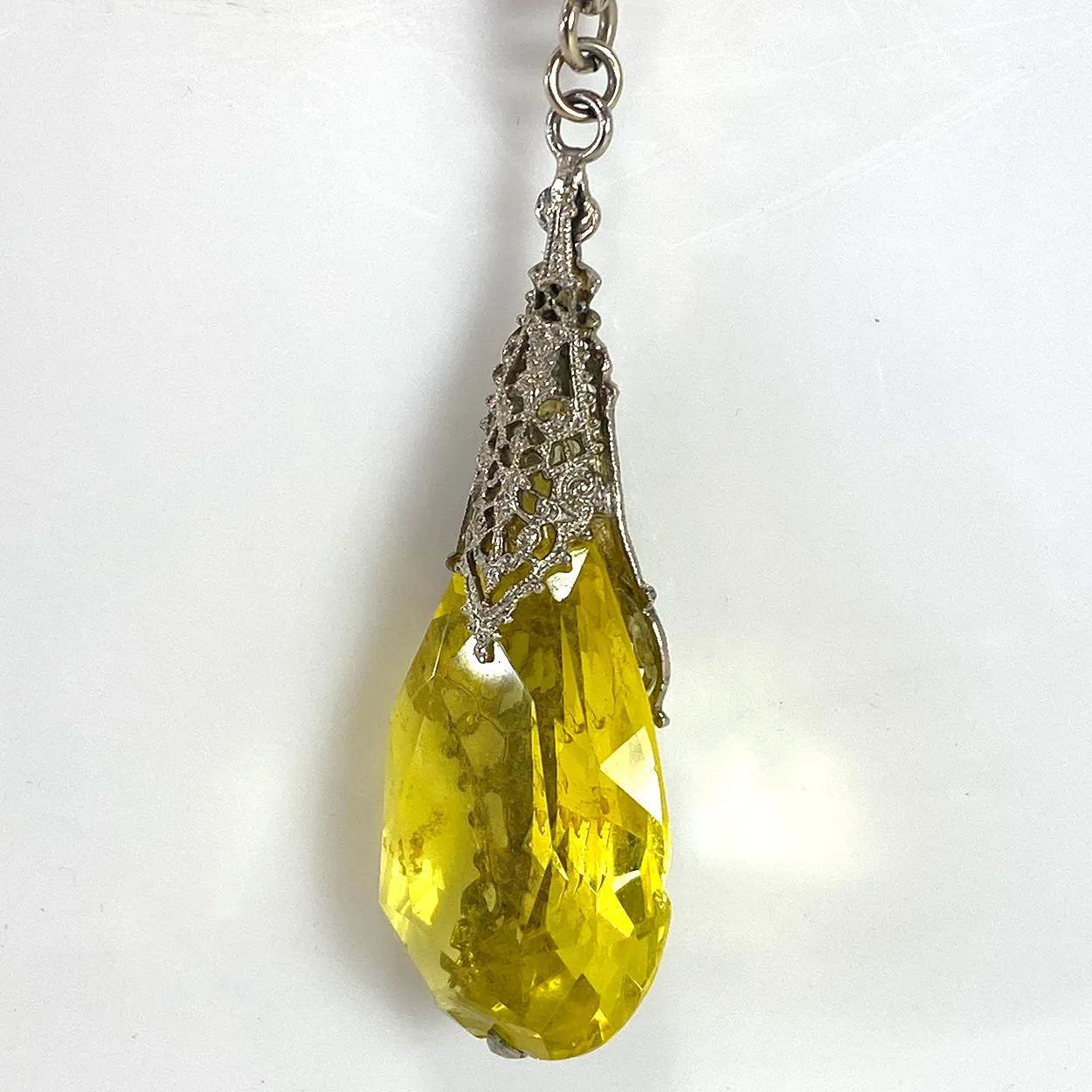 Two-Piece Czechoslovakian Art Deco Yellow Crystal Briolette Pendant Necklace