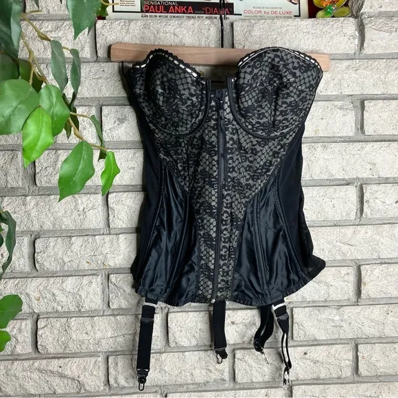 Victorias Secret Bustier Top Y2K