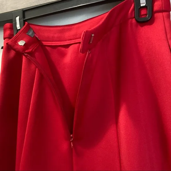 Vince Camuto Golden Era Red Pleated Midi Skirt NWT