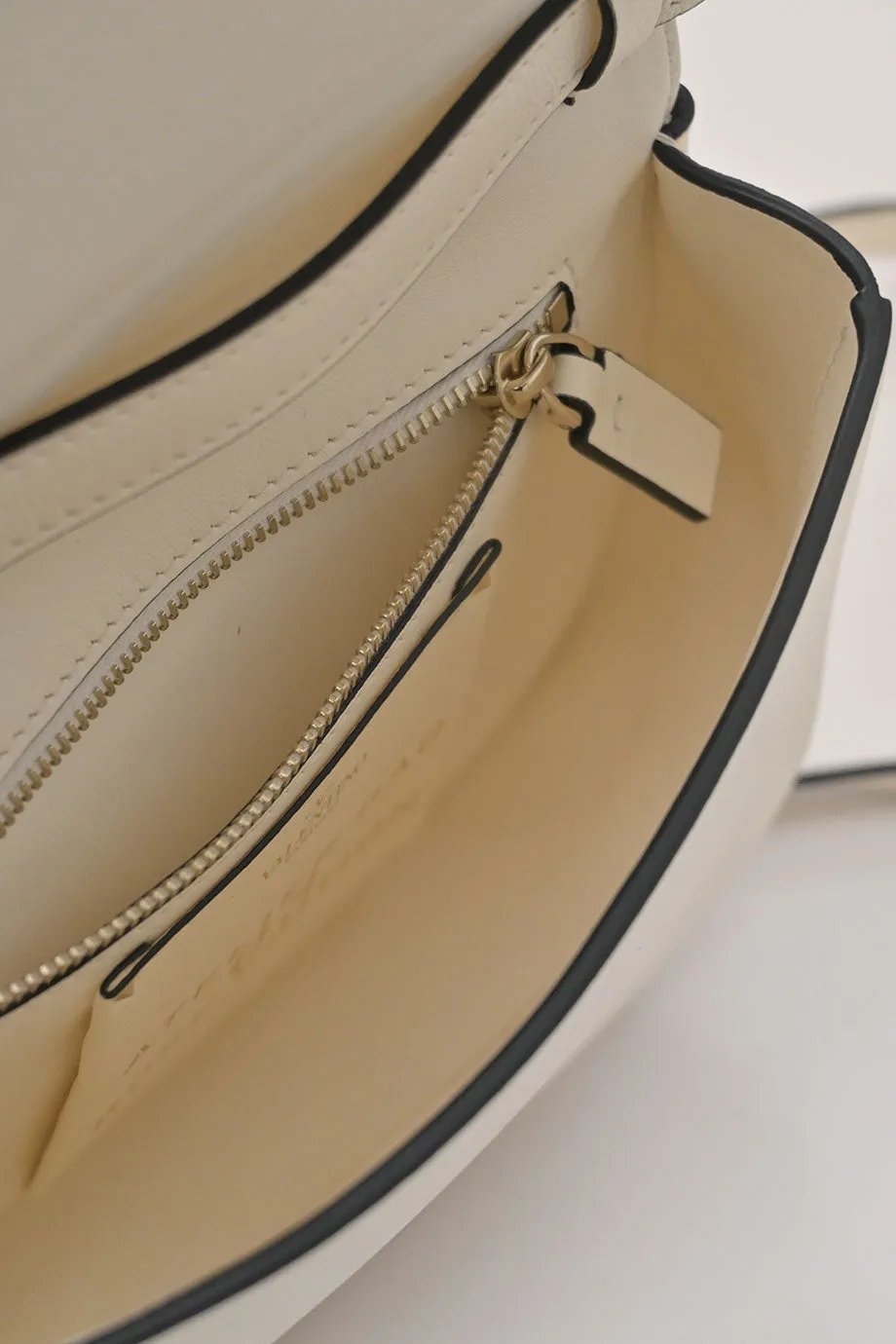 [WB6177] Valentino Garavani | Cross-Body Bag