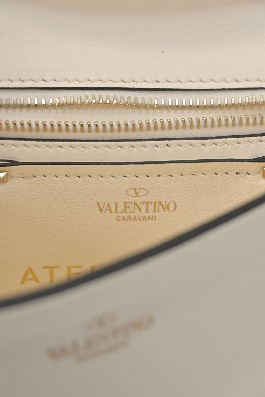 [WB6177] Valentino Garavani | Cross-Body Bag