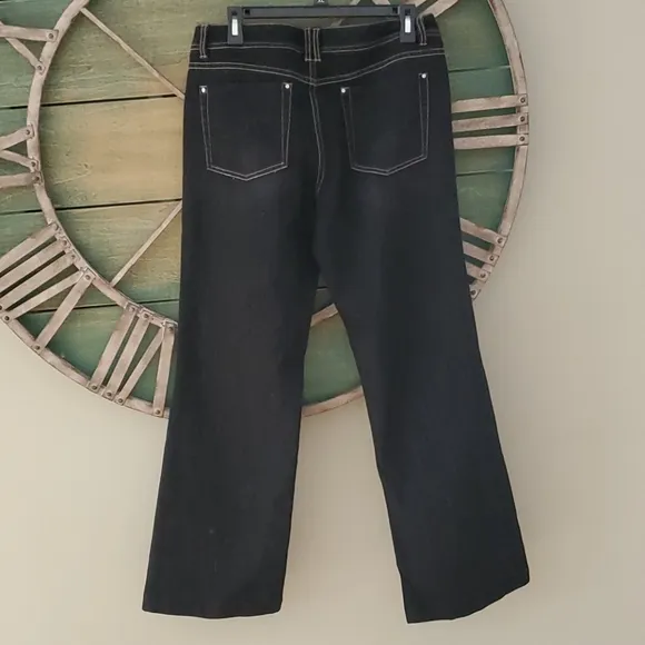 White House Black Market Blanc bootleg jean